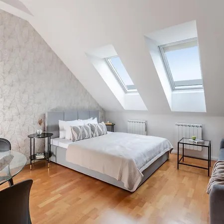 Turnkey I Vineyard Terrace *