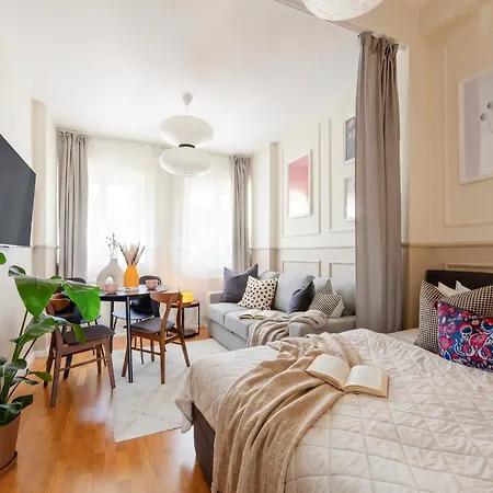 Turnkey I Vineyard Terrace